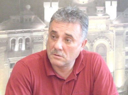 Moinescu nu renunţă la Primăria Medgidia: 